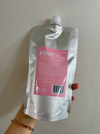 [유니프] 헤어 샤이니 핑크 컬러 트리트먼트 500g — 5점을 준 리뷰어가 2023년 11월 올린 사용 사진