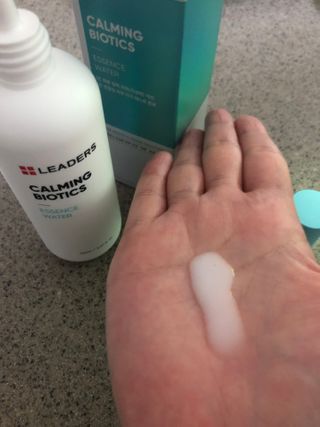 리더스코스메틱 리더스 카밍 바이오틱스 에센스 워터 — 5점을 준 리뷰어가 2021년 3월 올린 사용 사진