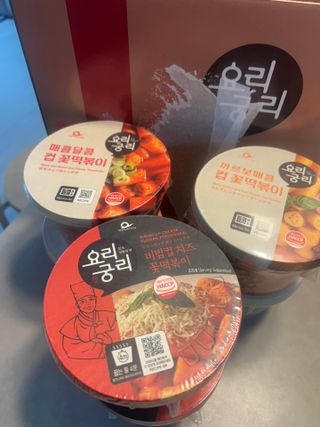 나우  [요리궁리] B타입 ( 매콤, 치즈, 매콤까르보 ) 꽃떡볶이 6개입 세트 — 5점을 준 리뷰어가 2025년 3월 올린 사용 사진