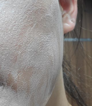헤어플러스 콴디 플러피 클라우드 버블 팩 클렌저 — 4점을 준 리뷰어가 2021년 6월 올린 사용 사진