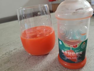 탐라원 제주의 맛, 몬딱주스 4종세트 - 한라봉몬딱주스, 천혜향몬딱주스, 청귤에이드, 당근몬딱주스 — 5점을 준 리뷰어가 2021년 8월 올린 사용 사진