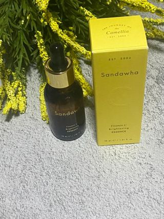 스킨큐어 산다화 비타민c 화이트닝 에센스 30ml — 4.5점을 준 리뷰어가 2024년 1월 올린 사용 사진