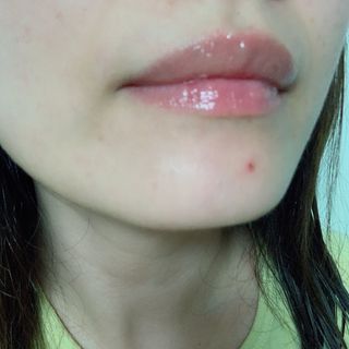 [후르디아] 유아부터 어른까지, 안심 아보카도 립밤 듀오 세트 — 5점을 준 리뷰어가 2024년 1월 올린 사용 사진