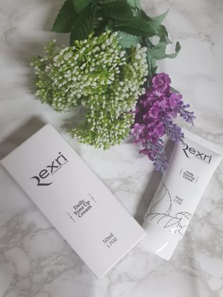 렉스리 데일리 톤업 크림 Rexri Daily Tone Up Cream — 4점을 준 리뷰어가 2022년 7월 올린 사용 사진