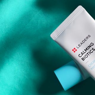 리더스코스메틱 리더스 카밍 바이오틱스 #1등 진정 기획세트 [에센스 워터150ml + 크림 마스크80ml] — 5점을 준 리뷰어가 2022년 9월 올린 사용 사진