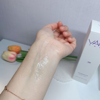 바르셀 수딩젤 수분젤 진정크림 쿨링젤 인텐시브 모이스트 젠 100ml — 5점을 준 리뷰어가 2021년 11월 올린 사용 사진