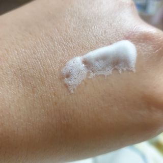 아이디플라코스메틱 아이디 브이로직 마이너스 필링 토너 110ml — 5점을 준 리뷰어가 2022년 1월 올린 사용 사진