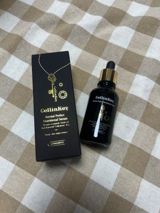 코매료 셀인키 리바이탈 퍼펙트 세럼 2종(천연오일100프로+순수비타민c150,000ppm) — 4.5점을 준 리뷰어가 2024년 2월 올린 사용 사진