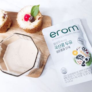 이롬 황성주 박사의 국산콩 두유 검은콩과 17곡 프리미엄 — 5점을 준 리뷰어가 2021년 5월 올린 사용 사진
