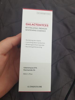 오투에니원 갈락토미세스 리바이탈라이징 프리미엄 화이트닝 에센스 50ml — 5점을 준 리뷰어가 2022년 12월 올린 사용 사진