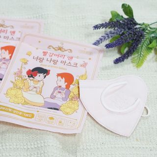 [숨그림] 2D 새부리형, 짱구, 무직타이거, 빨강머리앤 우리아이 그리고 내가 쓰는 믿을수있는 케릭터 마스크 — 5점을 준 리뷰어가 2021년 9월 올린 사용 사진