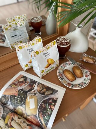 [메종콜리브리] 프랑스 마들렌 메종콜리브리 피스타치오 마들렌 2팩 — 5점을 준 리뷰어가 2021년 9월 올린 사용 사진
