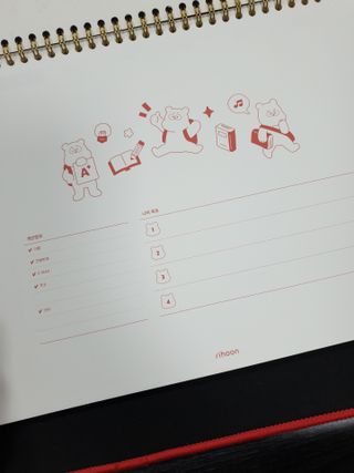 리훈 곰부 체크리스트+ 곰부 리무버블스티커 1장 — 5점을 준 리뷰어가 2021년 5월 올린 사용 사진