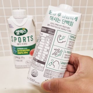 셀렉스스포츠 셀렉스 스포츠 웨이 프로틴 복숭아_ 330ml x 12팩 — 4점을 준 리뷰어가 2021년 10월 올린 사용 사진