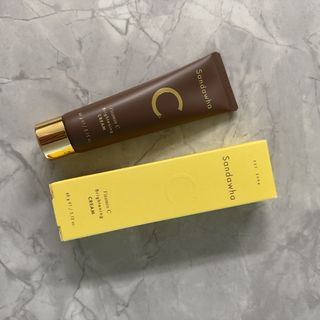 산다화 비타민C 화이트닝 크림 — 5점을 준 리뷰어가 2023년 4월 올린 사용 사진