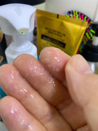 모두발라 마이크로 비타캡슐 탈모샴푸 — 5점을 준 리뷰어가 2021년 12월 올린 사용 사진