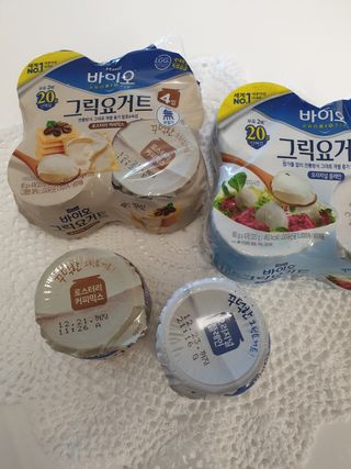 매일바이오 그릭요거트 오리지널 플레인 4개, 로스터리 커피믹스 4개 — 5점을 준 리뷰어가 2021년 12월 올린 사용 사진