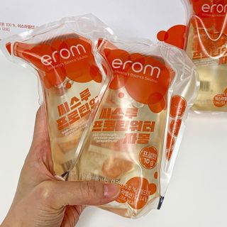 이롬 씨스루 프로틴워터 사과, 자몽 200ml x 12입 — 5점을 준 리뷰어가 2022년 9월 올린 사용 사진