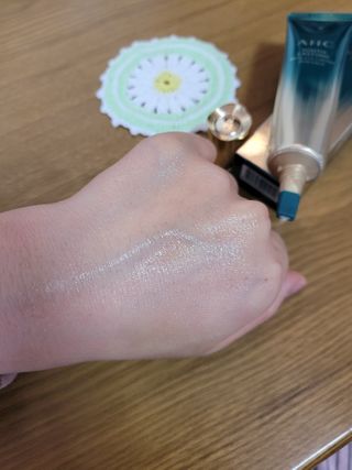 [NEW 탄력유턴 아이크림] AHC 유스 래스팅 리얼 아이크림 포 페이스 — 5점을 준 리뷰어가 2021년 2월 올린 사용 사진