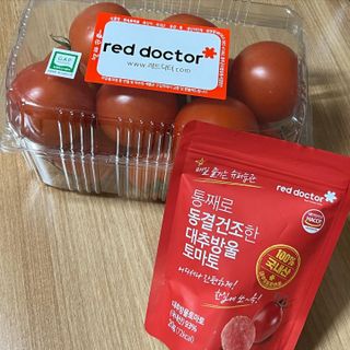 레드닥터 완숙토마토 + 통째로 동결건조한 대추방울토마토 — 5점을 준 리뷰어가 2022년 12월 올린 사용 사진