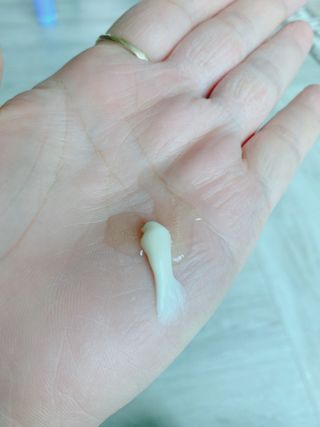 mom e 맘이 내추럴 베이비 케어 크림+바디오일 — 5점을 준 리뷰어가 2021년 1월 올린 사용 사진