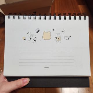 리훈 곰부 세우는 체크리스트 위클리 탁상 플래너 주간 일주일 계획표 — 5점을 준 리뷰어가 2023년 2월 올린 사용 사진