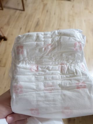 나우[템포] 템포 패드 내추럴 순면 생리대 SET(중형 슬림 + 대형 + 라이너) — 5점을 준 리뷰어가 2024년 5월 올린 사용 사진