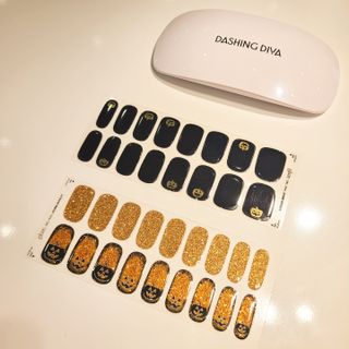 데싱디바 글레이즈 할로윈 네일_5종 중 택1 — 5점을 준 리뷰어가 2021년 10월 올린 사용 사진