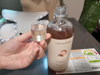 라라앤모어 유아 액체세제+세탁기클리너 — 5점을 준 리뷰어가 2022년 2월 올린 사용 사진