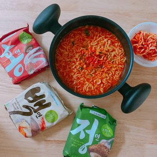 [풀무원] 자연은맛있다 정면, 백면, 홍면  세트 — 5점을 준 리뷰어가 2021년 4월 올린 사용 사진