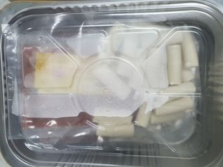 화끈한녀석들 새오똥400g 새우,오징어,똥집 볶음요리 소스,밀떡, 참기름 포함 — 5점을 준 리뷰어가 2022년 12월 올린 사용 사진