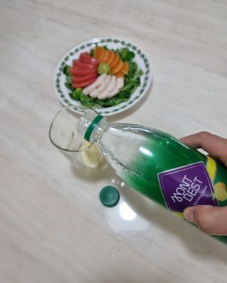 몽베스트 Montbest with Sparkling water Lemon OR Lime 20병(랜덤) — 5점을 준 리뷰어가 2021년 10월 올린 사용 사진