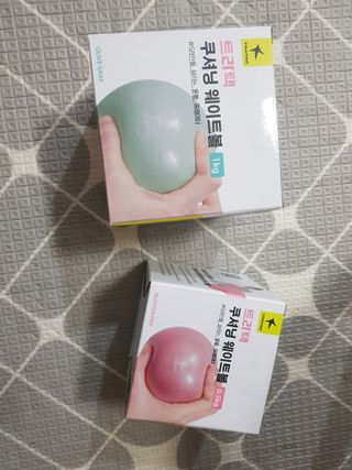 트라택 쿠셔닝 웨이트볼 0.5kg + 1kg SET — 5점을 준 리뷰어가 2022년 6월 올린 사용 사진