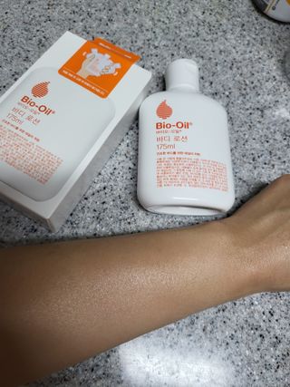 바이오오일 [바이오-오일] 바디 로션 175ml — 5점을 준 리뷰어가 2021년 10월 올린 사용 사진
