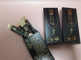 헬스업_천명진프리미엄홍삼스틱_10ml x 30포 — 5점을 준 리뷰어가 2021년 2월 올린 사용 사진