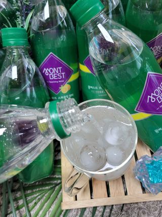 몽베스트 Montbest with Sparkling water Lemon OR Lime 20병(랜덤) — 5점을 준 리뷰어가 2021년 10월 올린 사용 사진