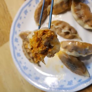 삼양냉동 [삼양] 얇은피불닭왕교자+얇은피까르보불닭왕교자 총4팩 — 5점을 준 리뷰어가 2021년 2월 올린 사용 사진
