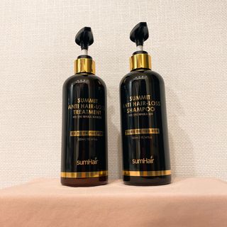 썸헤어 / SUMHAIR 썸헤어  써밋 안티 헤어로스 샴푸+트리트먼트 — 5점을 준 리뷰어가 2021년 5월 올린 사용 사진