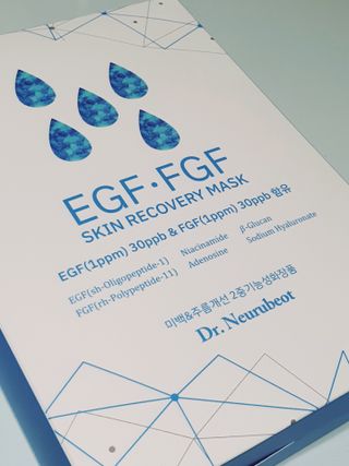Dr.느루벗 느루벗 EGF FGF 스킨 리커버리 마스크 10장 — 5점을 준 리뷰어가 2021년 4월 올린 사용 사진