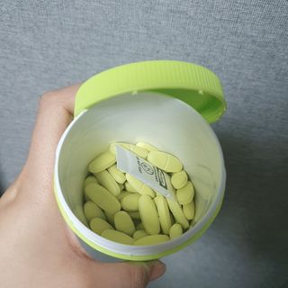 Swisse 스위스 리버디톡스 120정 — 4점을 준 리뷰어가 2021년 2월 올린 사용 사진