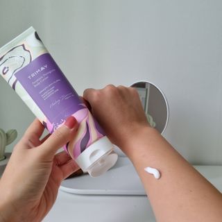 트리마이 주름개선 기능성의 퍼퓸 바디케어, 힐링 베리어 바디크림 3종 택1 — 5점을 준 리뷰어가 2022년 9월 올린 사용 사진