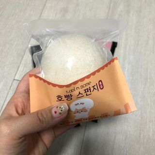[툴앤썸] 메이크업 브러시로 바르고 호빵 스펀지로 클렌징하는 A-Z 뷰티툴 5종 — 3.5점을 준 리뷰어가 2021년 1월 올린 사용 사진