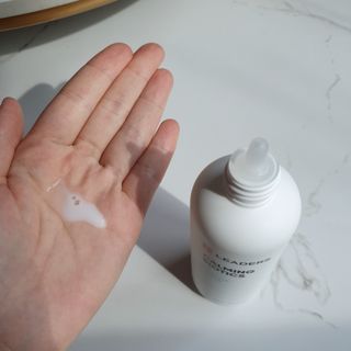 리더스코스메틱 리더스 카밍 바이오틱스 에센스 워터 — 5점을 준 리뷰어가 2021년 4월 올린 사용 사진