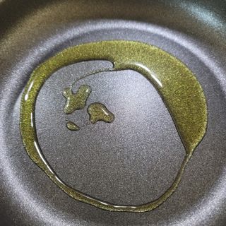 컨디봉 엑스트라버진 올리브오일 — 5점을 준 리뷰어가 2022년 2월 올린 사용 사진