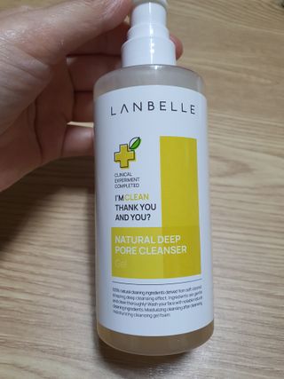 랑벨 내츄럴 딥 포어 클렌저 210ml (저자극 약산성 천연 클렌징 젤) — 5점을 준 리뷰어가 2022년 4월 올린 사용 사진