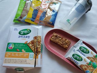 셀렉스스포츠 셀렉스 코어 프로틴 너츠바 50g 6개입 + Slim 25 스타터키트 — 5점을 준 리뷰어가 2021년 6월 올린 사용 사진