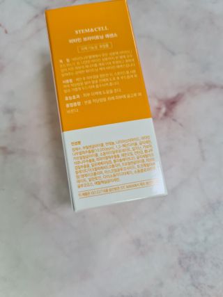 체르엠 스템앤셀 비타민 브라이트닝 에센스 30ml 1개 — 5점을 준 리뷰어가 2021년 9월 올린 사용 사진