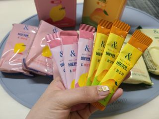 비타앤C 레몬맛, 망고맛 — 4점을 준 리뷰어가 2021년 4월 올린 사용 사진