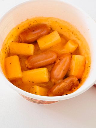 나우  [요리궁리] B타입 ( 매콤, 치즈, 매콤까르보 ) 꽃떡볶이 6개입 세트 — 5점을 준 리뷰어가 2025년 3월 올린 사용 사진