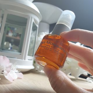 유니베르소 로즈힙 오일 15ml — 3점을 준 리뷰어가 2021년 5월 올린 사용 사진